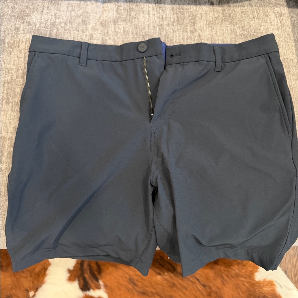 Mizzen+Main Dark Blue Flat Front Shorts